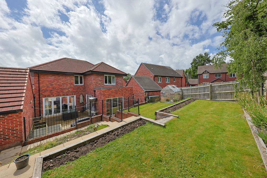 Pomegranate Road Newbold